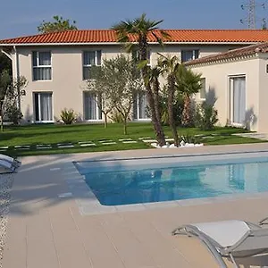 Hotel Sophia - Adults Only July And August