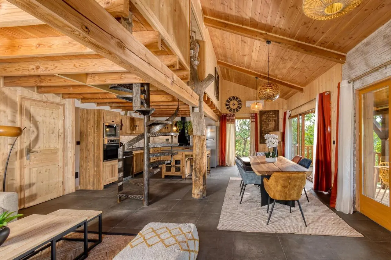Domaine de Chalvêches Hôtel SPA 4* Faugeres  Faugeres (Ardeche)